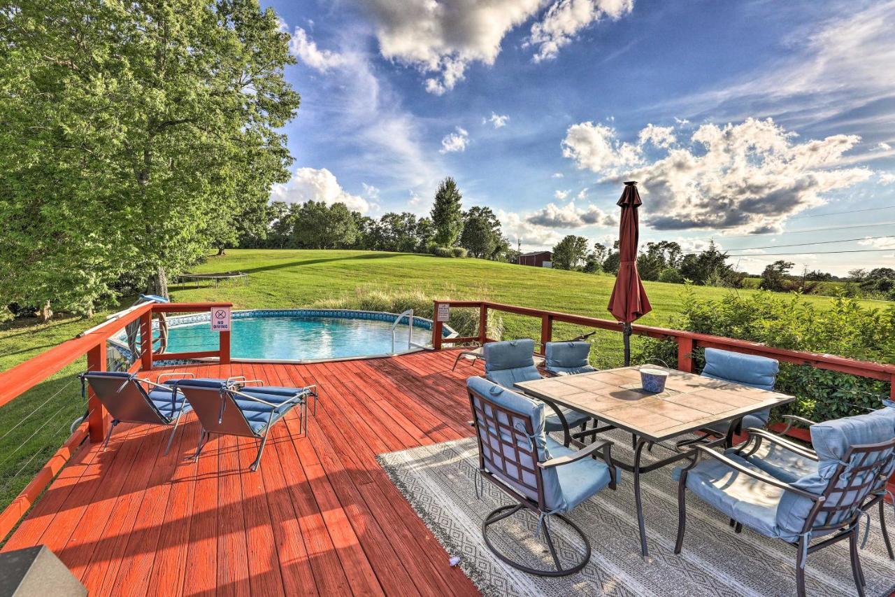 Williamstown Gem With Private Pool And Hot Tub! Villa ภายนอก รูปภาพ